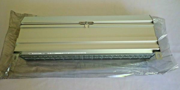 3BHE022293R0101 PC D232 ABB Communications I/O Module CIO Combined Input Output