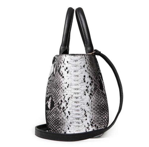 2016 new European and American fashion handbags serpentine Messenger bright skin handbag luxury handbag