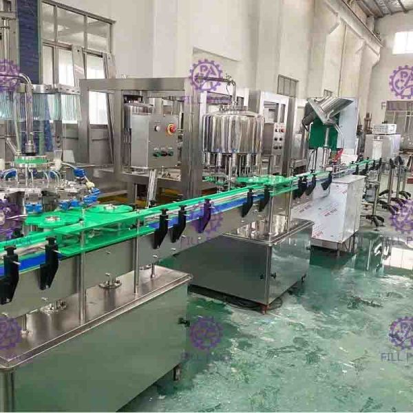 PET Bottle Soft Drink Processing Line Carbonated Beverage Linear Filling Machine