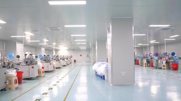 Disposable SMS Micro-porous Film Coverall