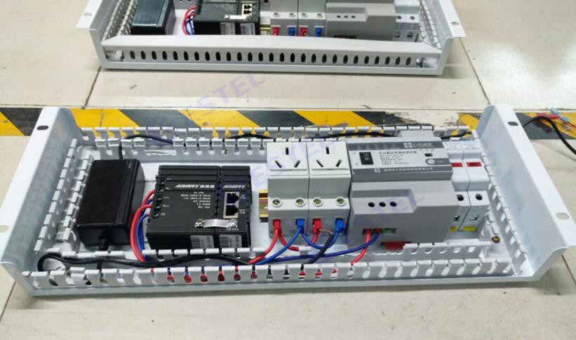 Одностеночная стальная на открытом воздухе маленькая коробка IP55 распределения силы шкафа держателя поляка
