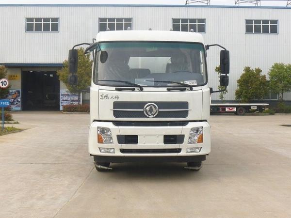 210hp 12cbm Road Sweeping Truck , Small Street Cleaner Truck Euro 2 4x2