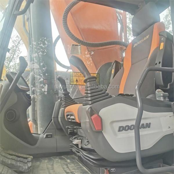 Excavadora DOOSAN DX530 para triturar Excavadoras de mano usadas asequibles ahorrar energía