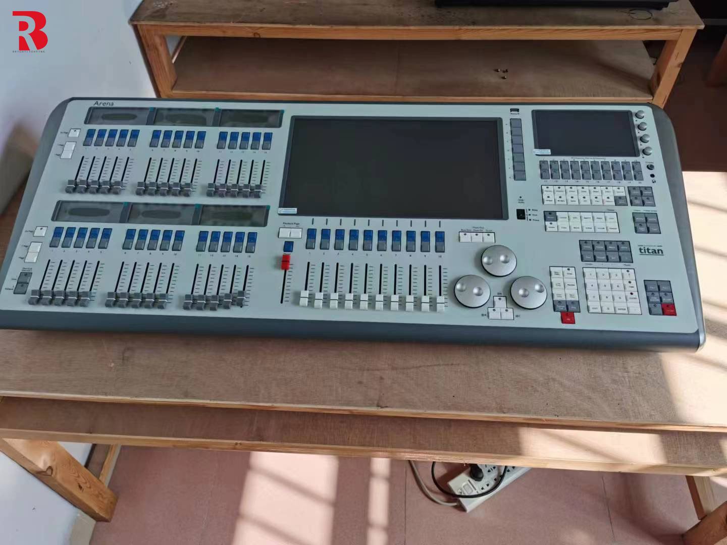 240В Tiger Controller II 17 дюймовый сенсорный экран для сценического эффекта для церковного освещения