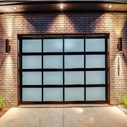 Porta de garagem bi-dobrada de aço de painel claro de alumínio automático moderno