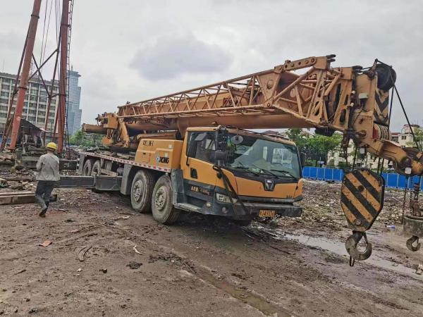 Crane mobile de 70 tonnes hydraulique pliante pour tout terrain