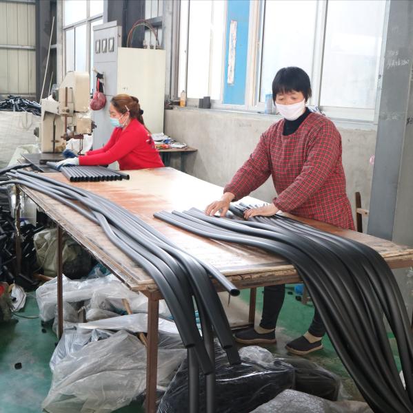 Antifreeze Solar NBR Nitrile B1 Natural Rubber And Plastic Insulation Tube