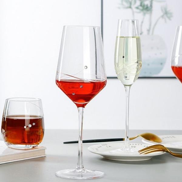 New Design Diamond Decoration Personalized Clear Crystal Wine Glass Glass Gift