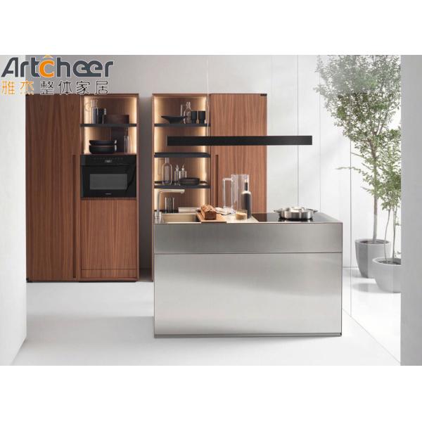 Кухонные шкафы для маленьких комнат с индивидуальным цветом и островным шкафом в современном дизайне