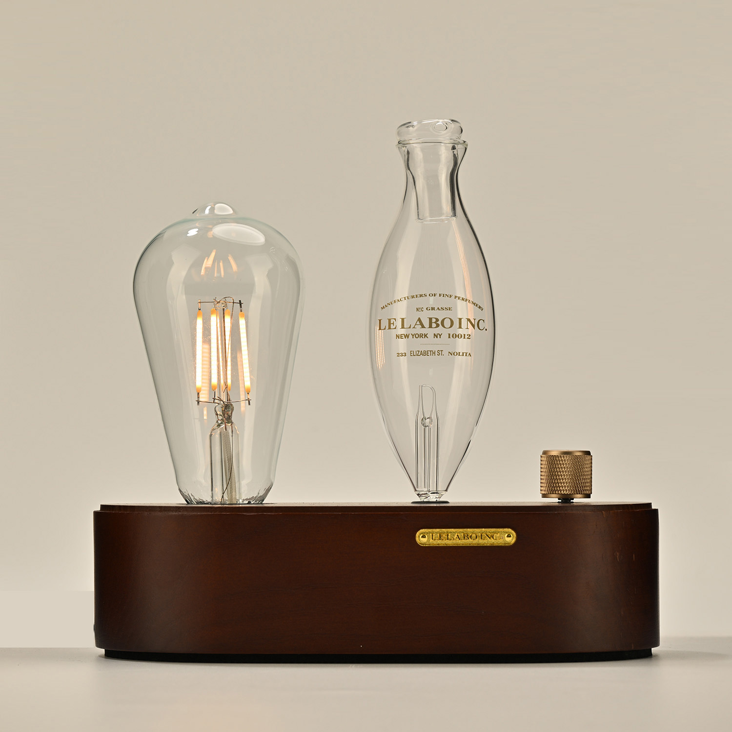 Eco Friendly Wood Aroma Diffuser with Cold-air Diffusion Technology for 100cbm Coverage