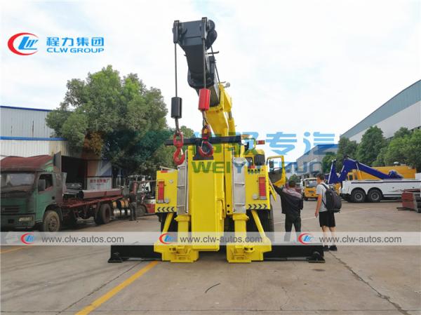 Dongfeng 8X4 Wrecker Tow Truck do rotador de 360 graus