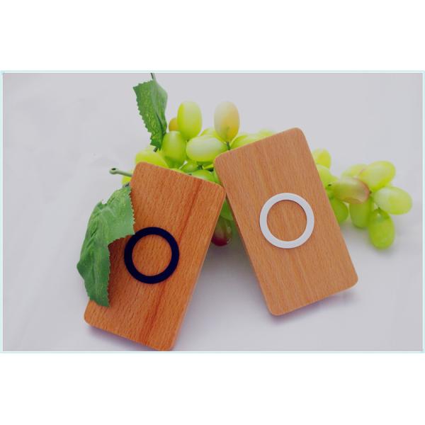 iPhone 8 / 8 Plus / X Wood QI Charger 5W with 71% Charging Efficiency