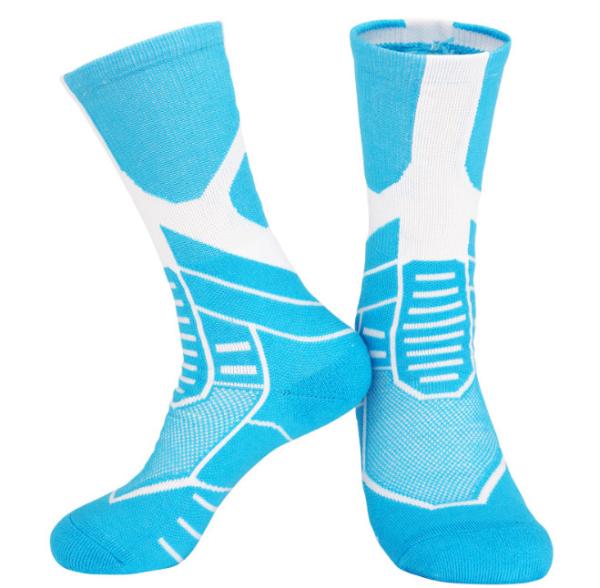 Top design custom compression sports socks soccer baseball running socks with terry inside