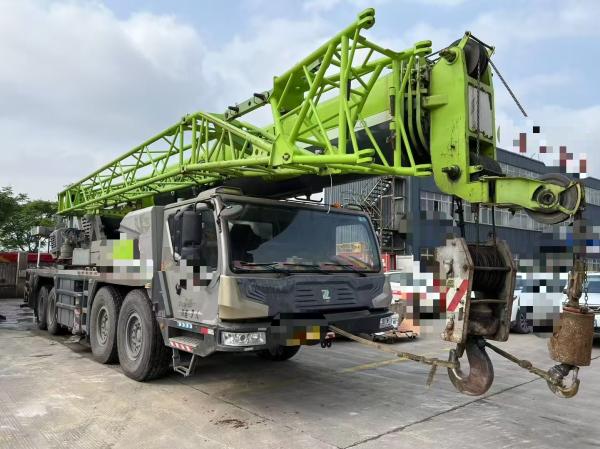 Used Truck Mounted Cranes 2019 Zoomlion 80-Ton ZTC800V552 For Sale