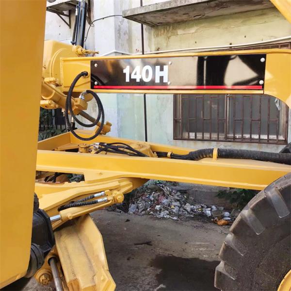 Пищевые напитки Использованная гусеница 140H Моторная классификатор в хорошем состоянии 17000 кг