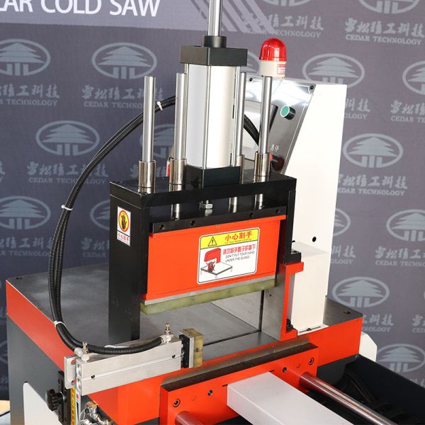 XS-455CNC Automatic Aluminum Profile Cutting Machine Aluminum Alloy Cutting Machine