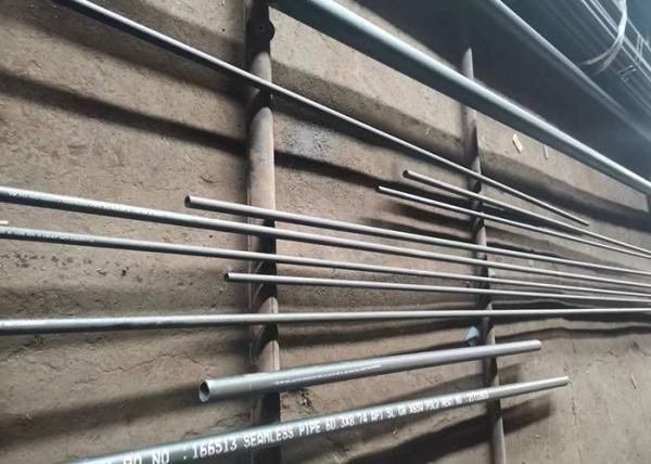 Astm A106 A53 X42-X80 Api Carbon Steel Pipe For Oil And Gas