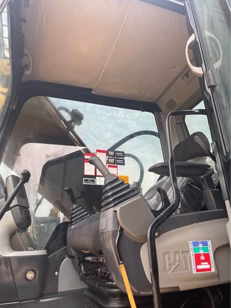Used Cat 320 Construction Machinery Original Japan Hydraulic 20ton Digger