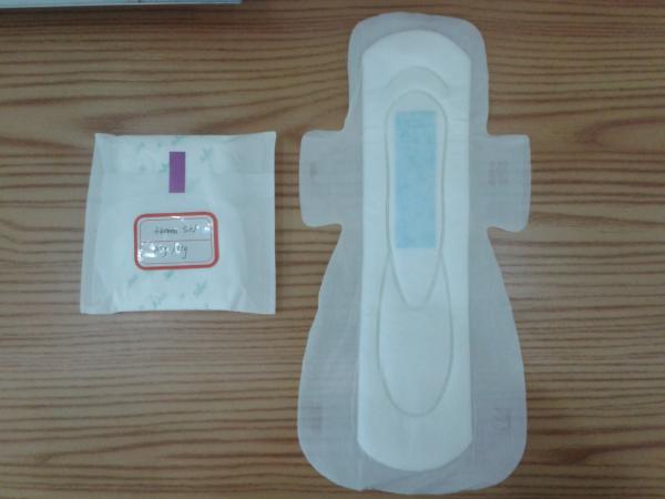 As almofadas sanitárias de bambu ervais diluem Maxi Pads With Cottony Cover Wingless