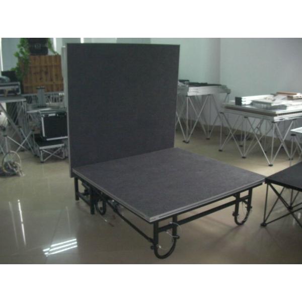 Черные портативные платформы этапа для платформ этапа миниой выставки временных