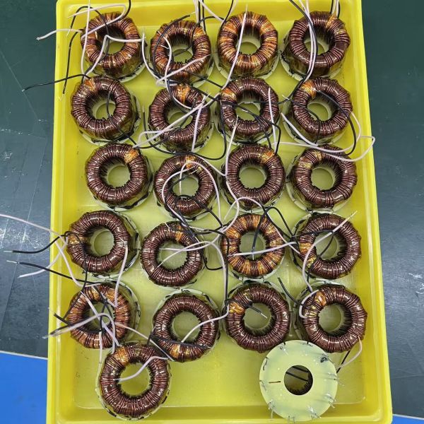 Customized T422618 60uH Toroidal Transformer with Ferrite Ring for High Magnetic Efficiency
