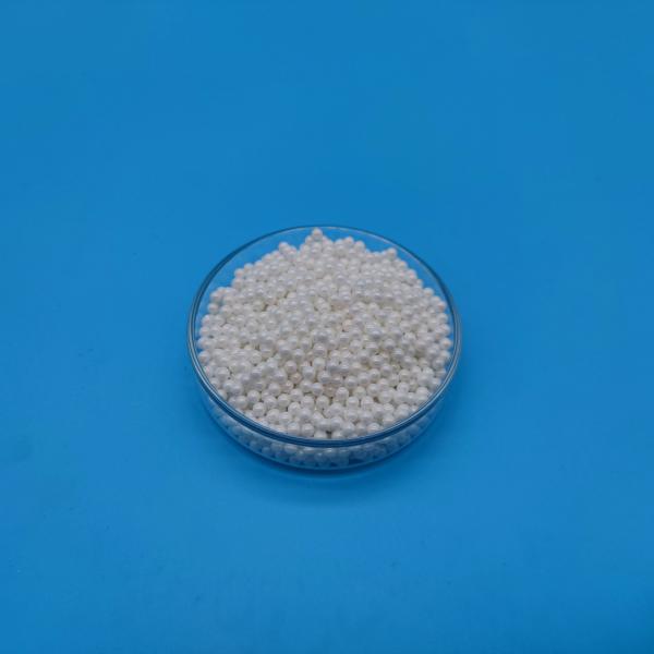 Valves And Bearings Aluminum Oxide balls Abrasion Resistant