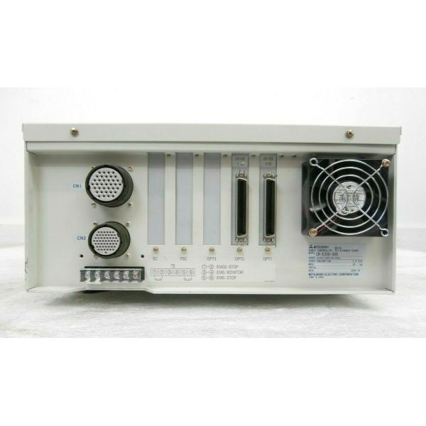 РЕГУЛЯТОР AC200-230V ПРОМЫШЛЕННОГО РОБОТА РЕГУЛЯТОРА Мицубиси CR-E356-S06