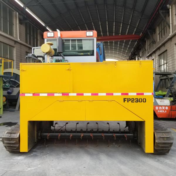 1200m3/H Windrow Composting Machine Crawler Industrial Compost Turner