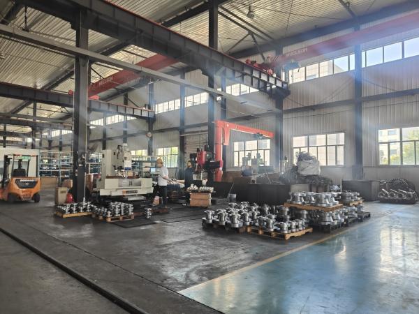 Customized 1/2 Stainless Steel Ball Valve Pn10 with 2PCS Design and PN10 Pressure Rating