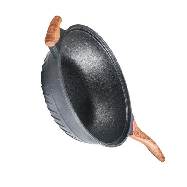 No Overflow 32cm Frying Pan Non Stick Round Bottom Wok 10.3cm Height