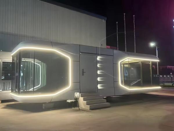 Luxury Outdoor Office Pod 2 Bedroom Commercial Space With Kitchen Steel Structure