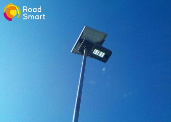 High Luminance Solar Powered Led Pole Lights For Swimming Pool / Basketball Court