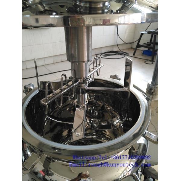 A água mergulhada de fabricação da máquina três da cápsula banha o tanque de serviço da gelatina