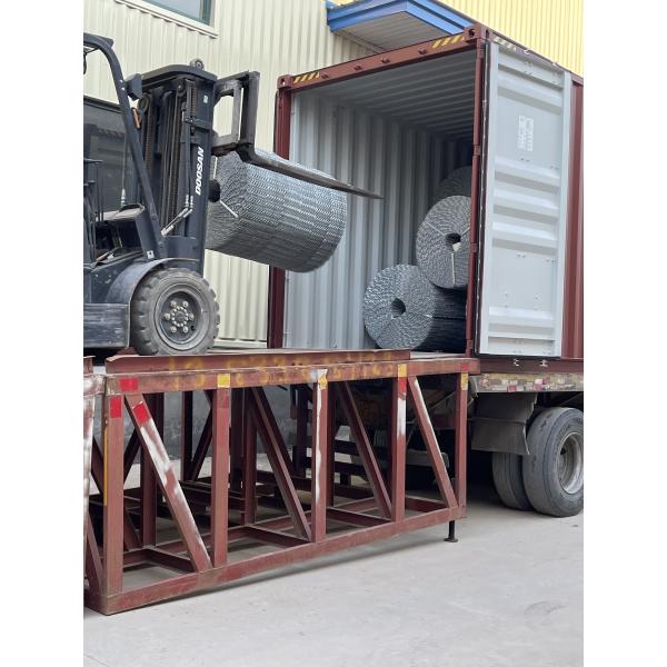 Durable 2.0mm Welded Galvanized Wire Pipeline Reinforced Mesh For Oil And Gas