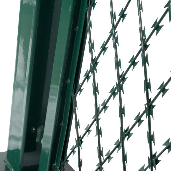 304 Stainless Steel Razor Wire , Hot Dipped Galvanized Concertina Coil Wire