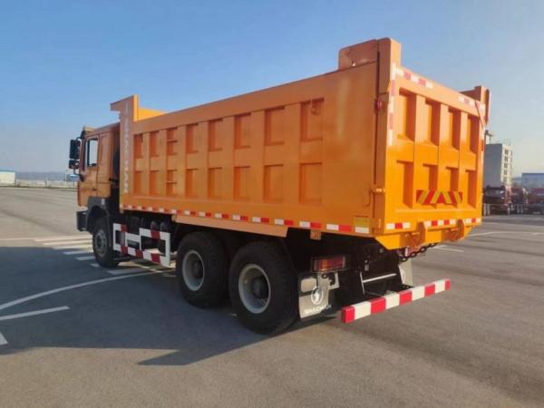 SHACMAN Single Sleeper Dump Truck F3000 6x4 400Hp EuroII Poderoso desempenho e capacidade de carga útil