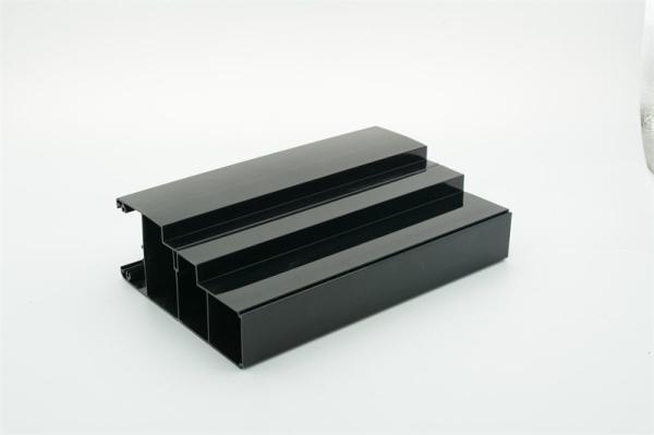 Profiles PVC pour fenêtres en plastique bon marché sur mesure
