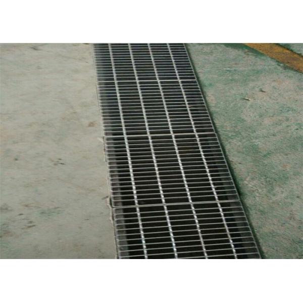 Flat Stair  Gully  Galvanized Serrated Grating 30 X 4mm With 6X6 Or  8X8mm Bar