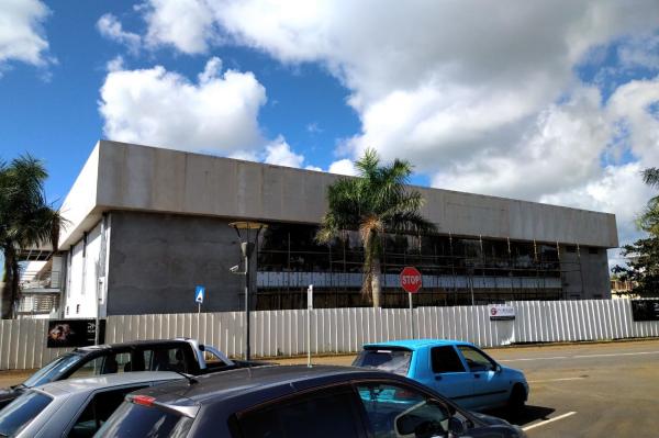 Hot Rolled Industrial Steel Building Prefabricated Steel Structure Exhibition Hall