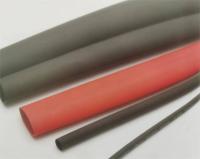 Tubes en polyolefine à double paroi adhésif revêtu de revêtement thermique rétrécissant avec rapport de rétrécissement 4: 1