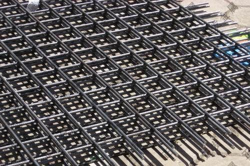 前設計された長方形の網は後部地震 500E Rebars を肋骨で補強しました