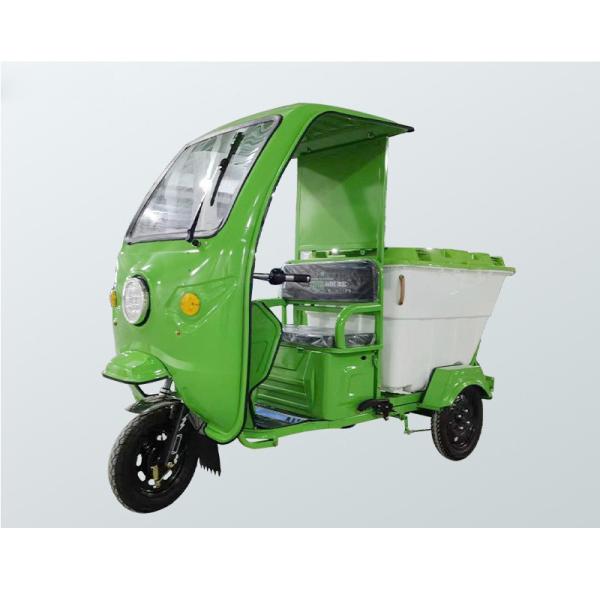 Three-wheeled sprinkler construction site with high-pressure cleaning truck municipal