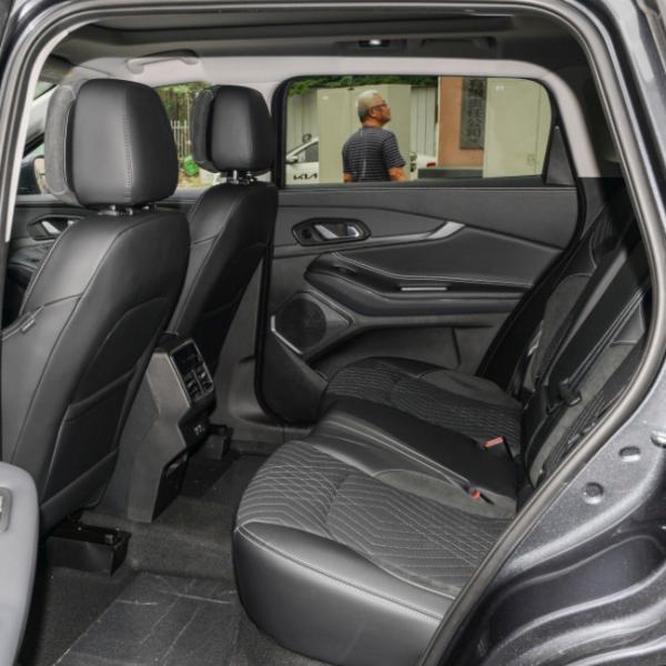 Exeed lingyun 2023 400T 4WD Xingzun version Gasoline Car Medium SUV All-Wheel Drive