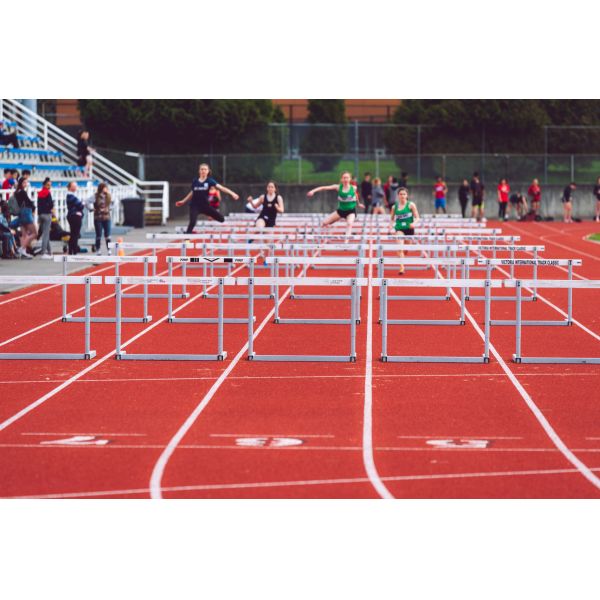 Eco-Friendly Shock Absorption Anti-Slip Surface Sandwich System Tartan Track for Athletic Venues