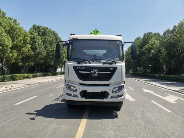 Transportation Cargo Truck 4x2 Dongfeng Tianjin Corrosive Tank Truck Manual Transmission
