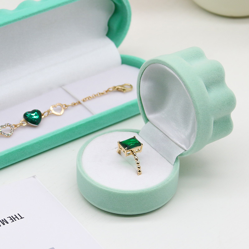 Simple Round Plastic Velvet Luxury Jewelry Box Set Large Double Ring And Earring Box Stylish