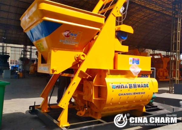 Self Loading Concrete Mixer Machine , Twin Shaft Cement Concrete Machine