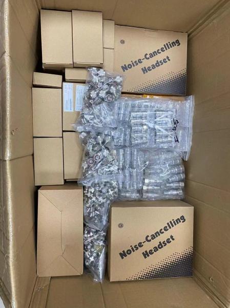 130.3 x 55.2 x 39.6 mm Motorola DP4400 UHF for Long Distance Communication