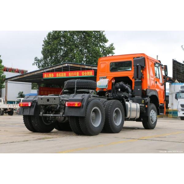 Versatile SINOTRUCK HOWO-7 4*2 6*4 Diesel Traction Truck for Special Truck Applications