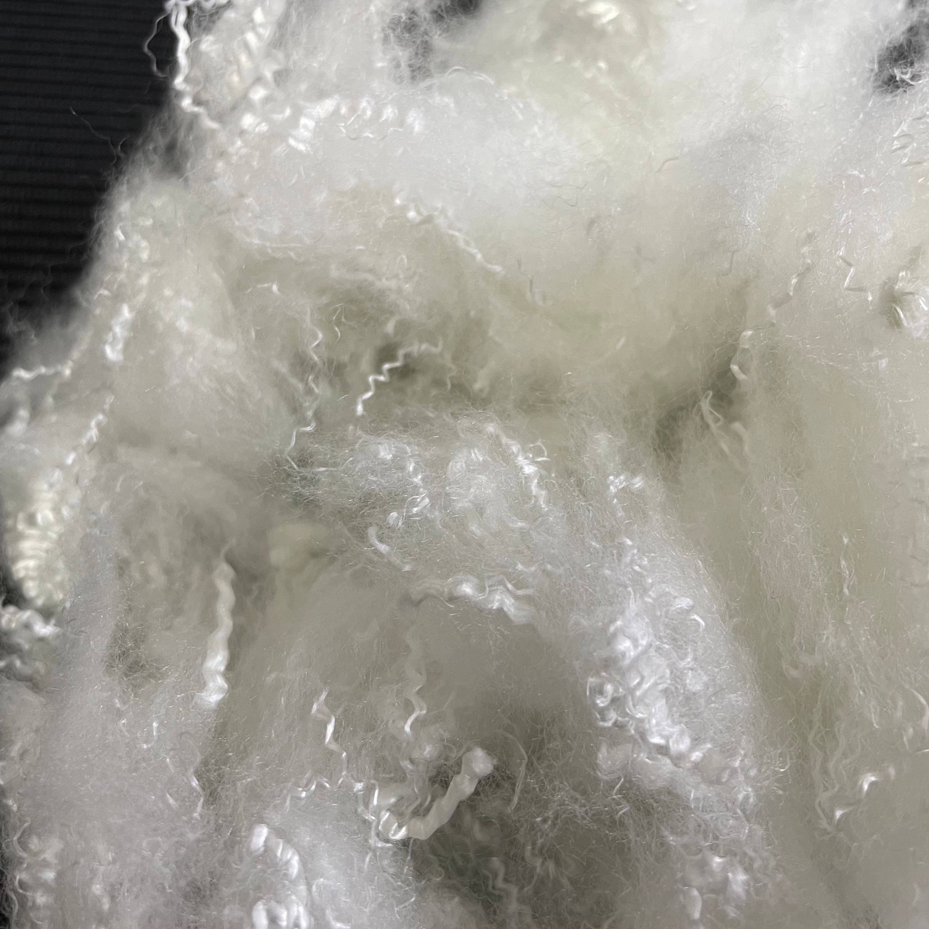 Recycled imitation down fiber，Environmental protection and high utilization rate.Super Soft Imitation Down Fill Fiber for Garment, Bedding & Sleeping Bags